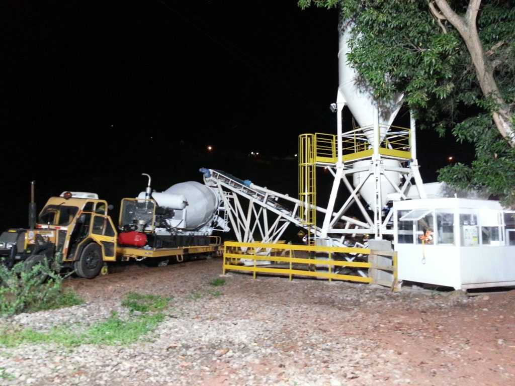 Locação de Usina de Concreto tipo Towgo Automatizada